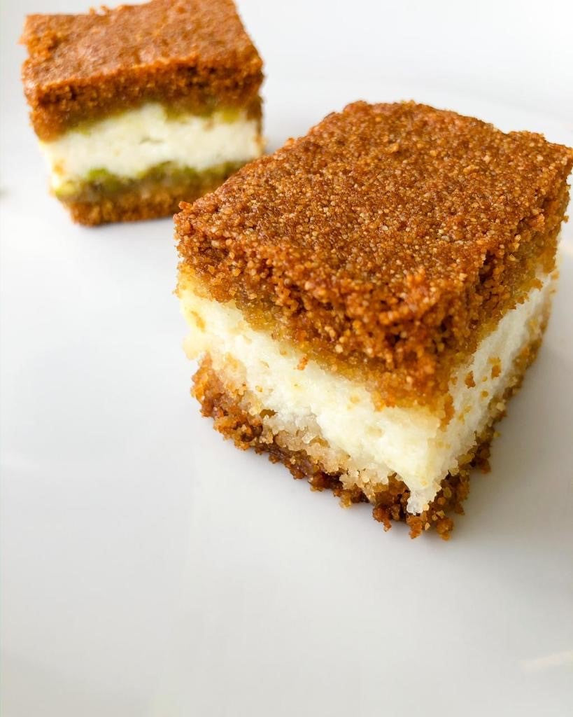 Maamoul Mad Ashta with Pistachio